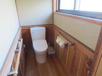 1960s wood house, 8-min walk to station, Oita