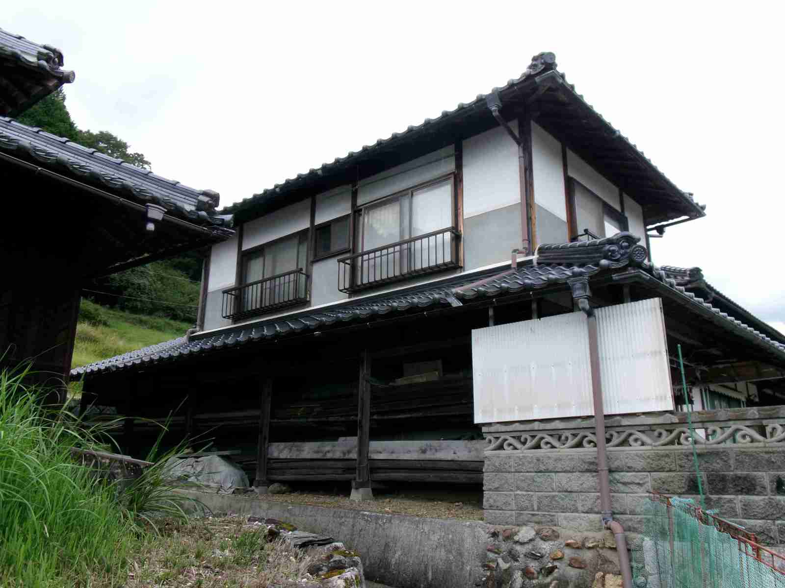 1950s house on a large plot in Hyogo