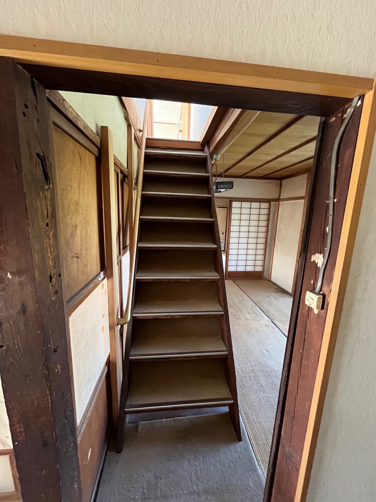 1950s wood house on a large plot in Nagano