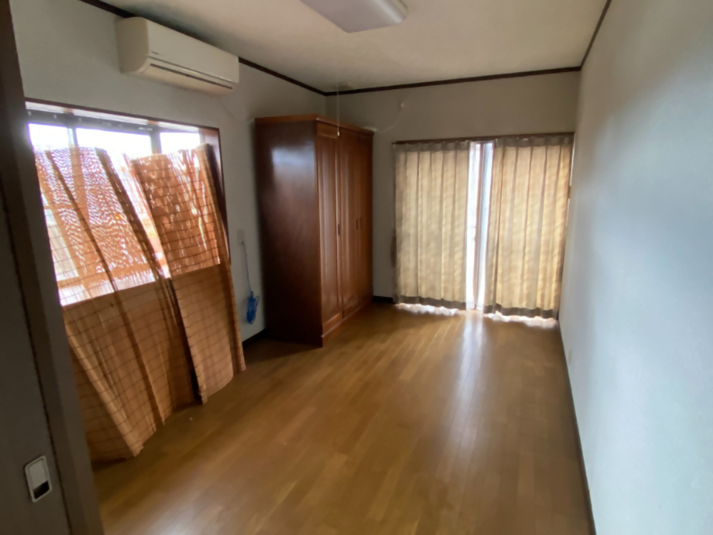 1990s wood house in Toyama
