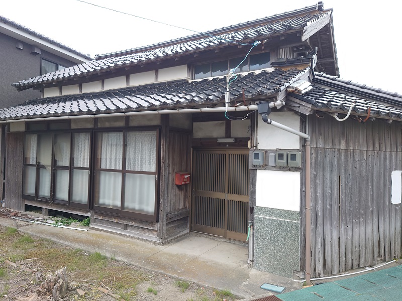 1940s wood house, 3-min walk to station, Tottori