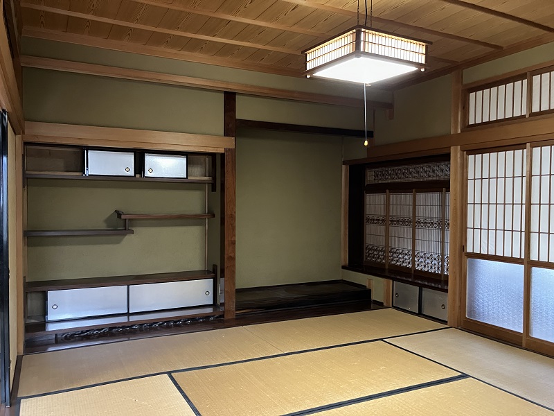 1970s wood house in Tottori