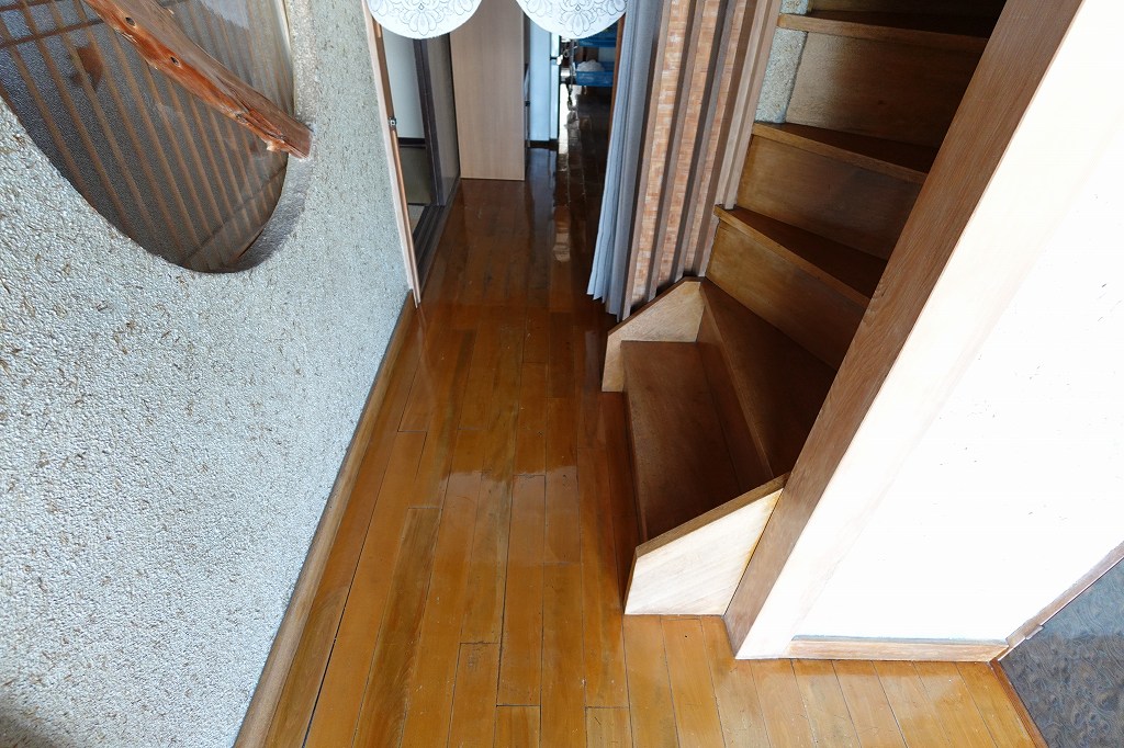 1960s wood house, 11-min walk to station, Nagano