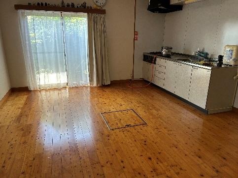 2000s wood house in Nakatsugawa, Satsuma