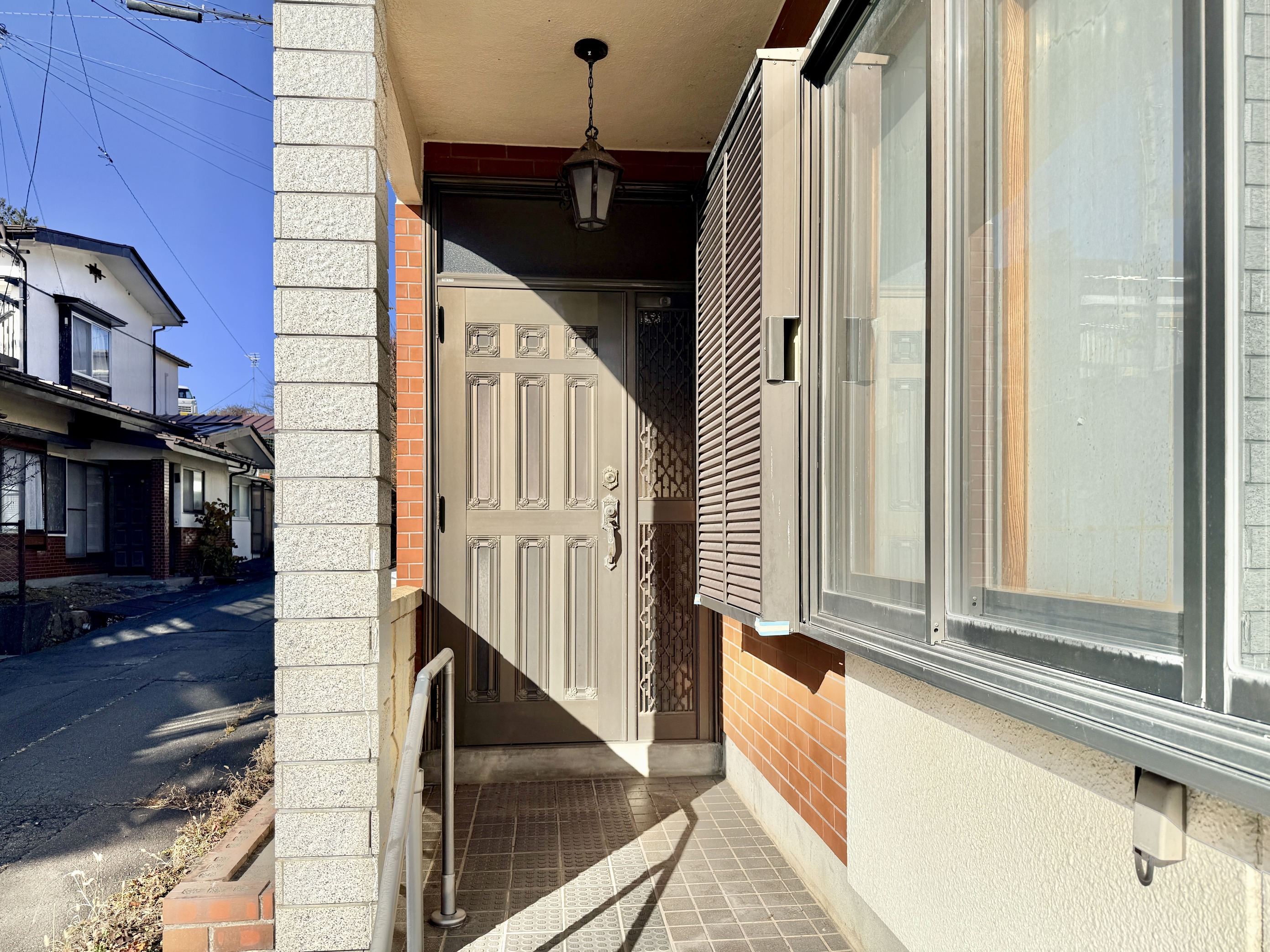 1980s wood house, 9-min walk to station, Nagano