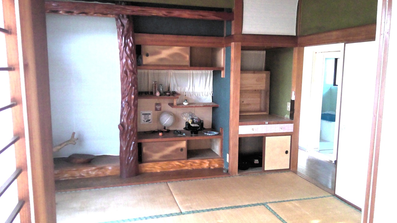 1980s wood house in Koyama, Kimotsuki, farmland, approval needed