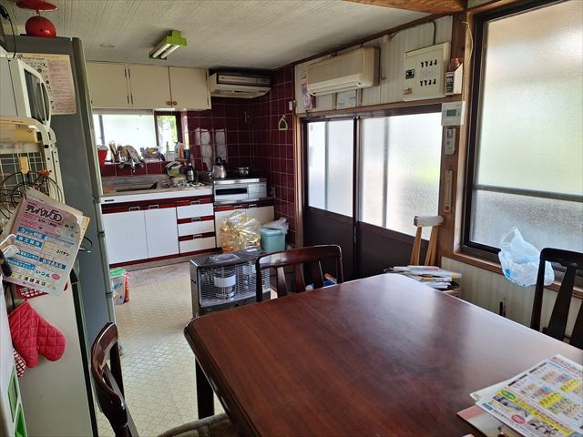 1930s wood house, 14-min walk to station, Yamaguchi