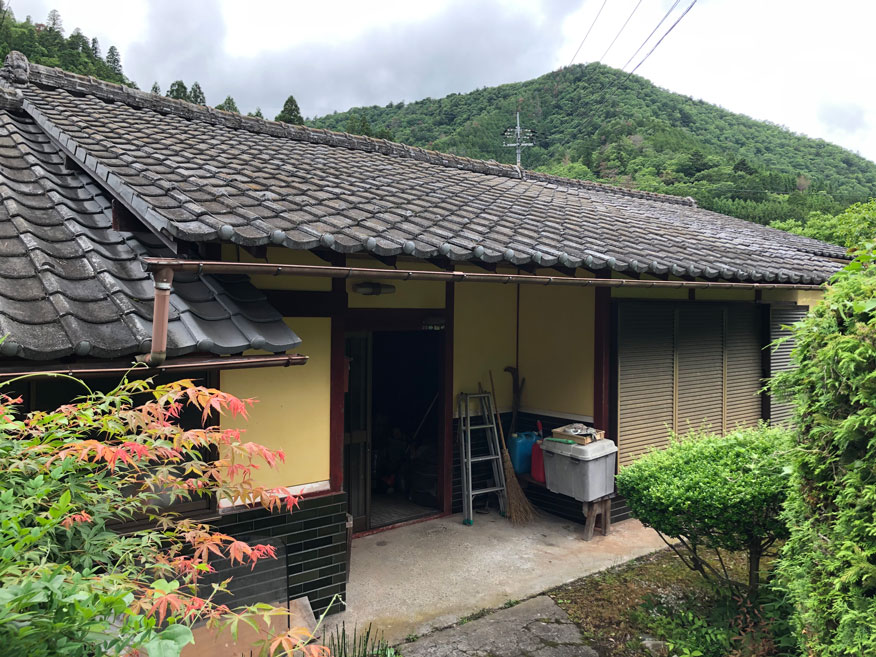 1960s wood house in Nantan
