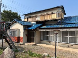 1970s wood house, 19-min walk to station, Yamanashi