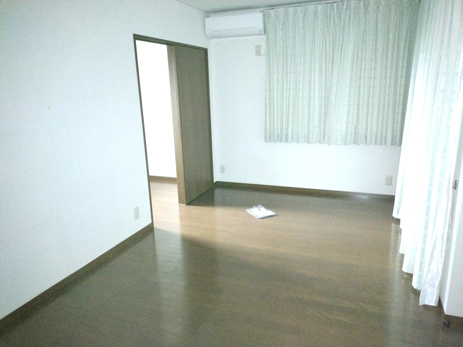 1990s steel-frame house in Uchinoura, Kimotsuki