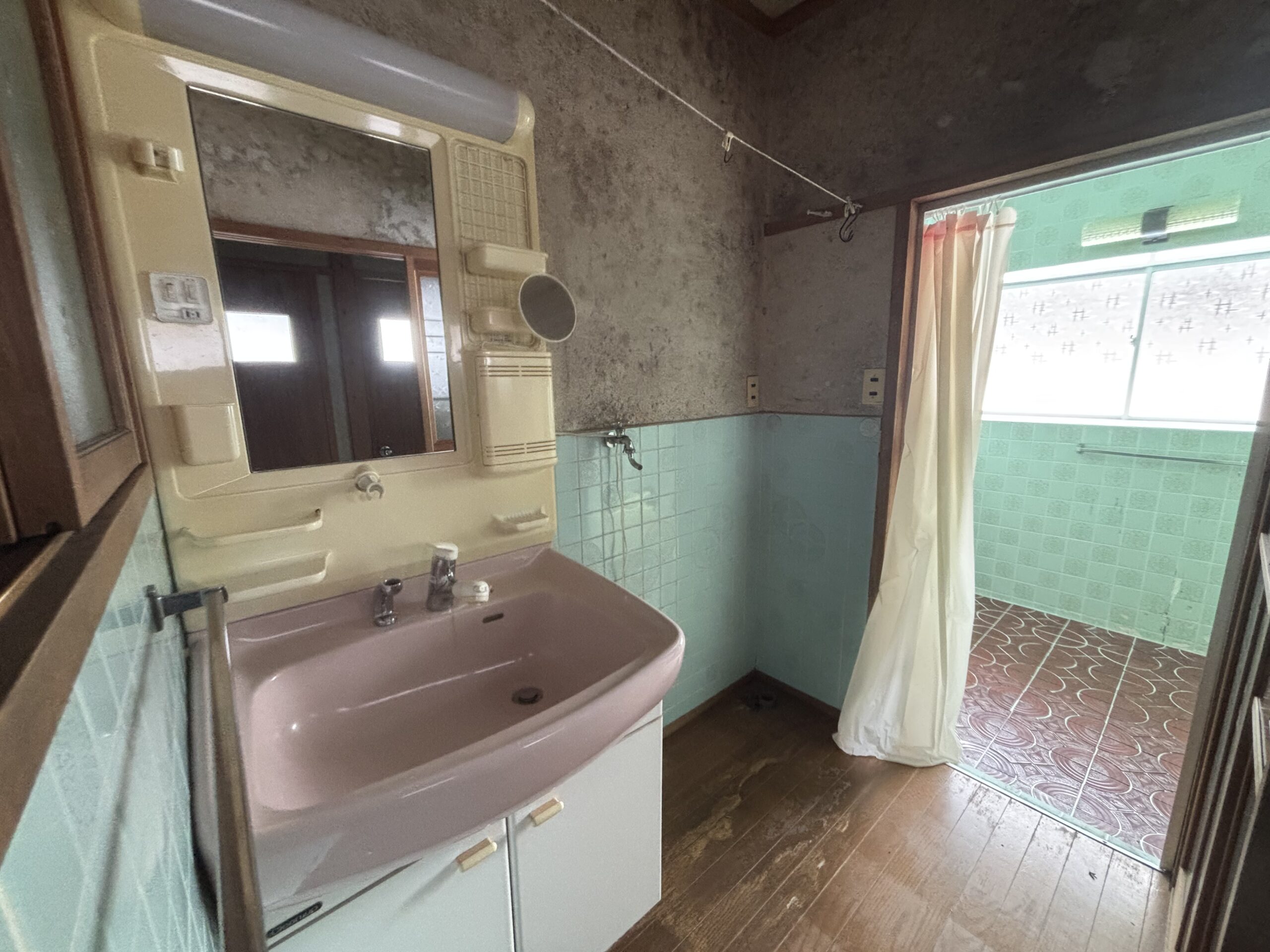 1960s wood house in Iwate