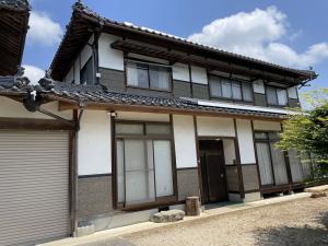 1990s wood house in Okayama