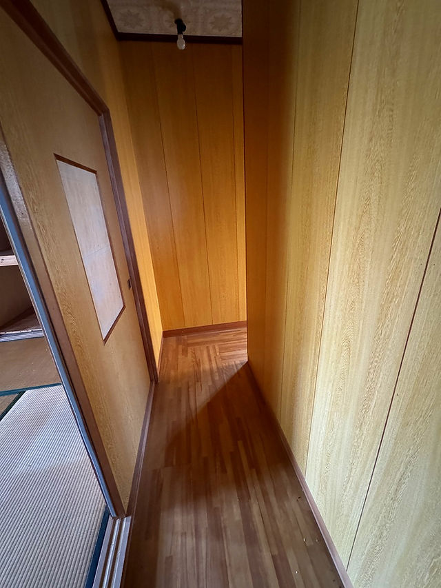 1980s wood house, 7-min walk to station, Mie