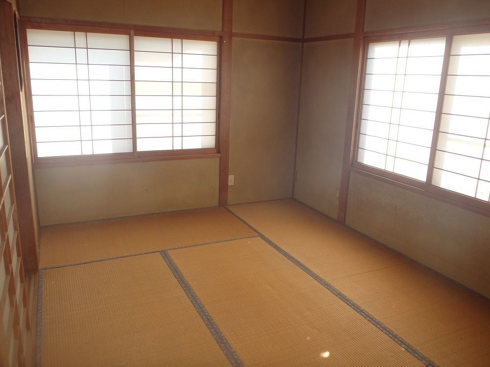 1990s wood house in Kagawa