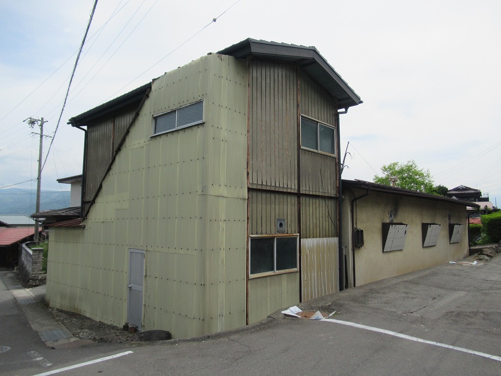 1970s wood house in Nagano