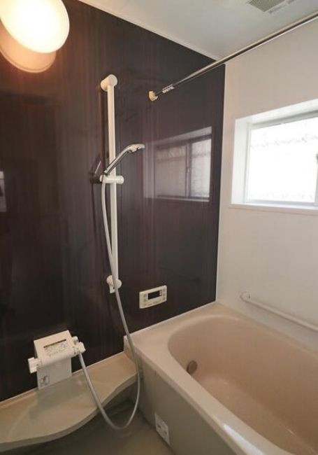 Wood house, 11-min walk to station, Kagawa