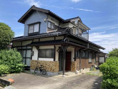 1980s wood house in Tottori