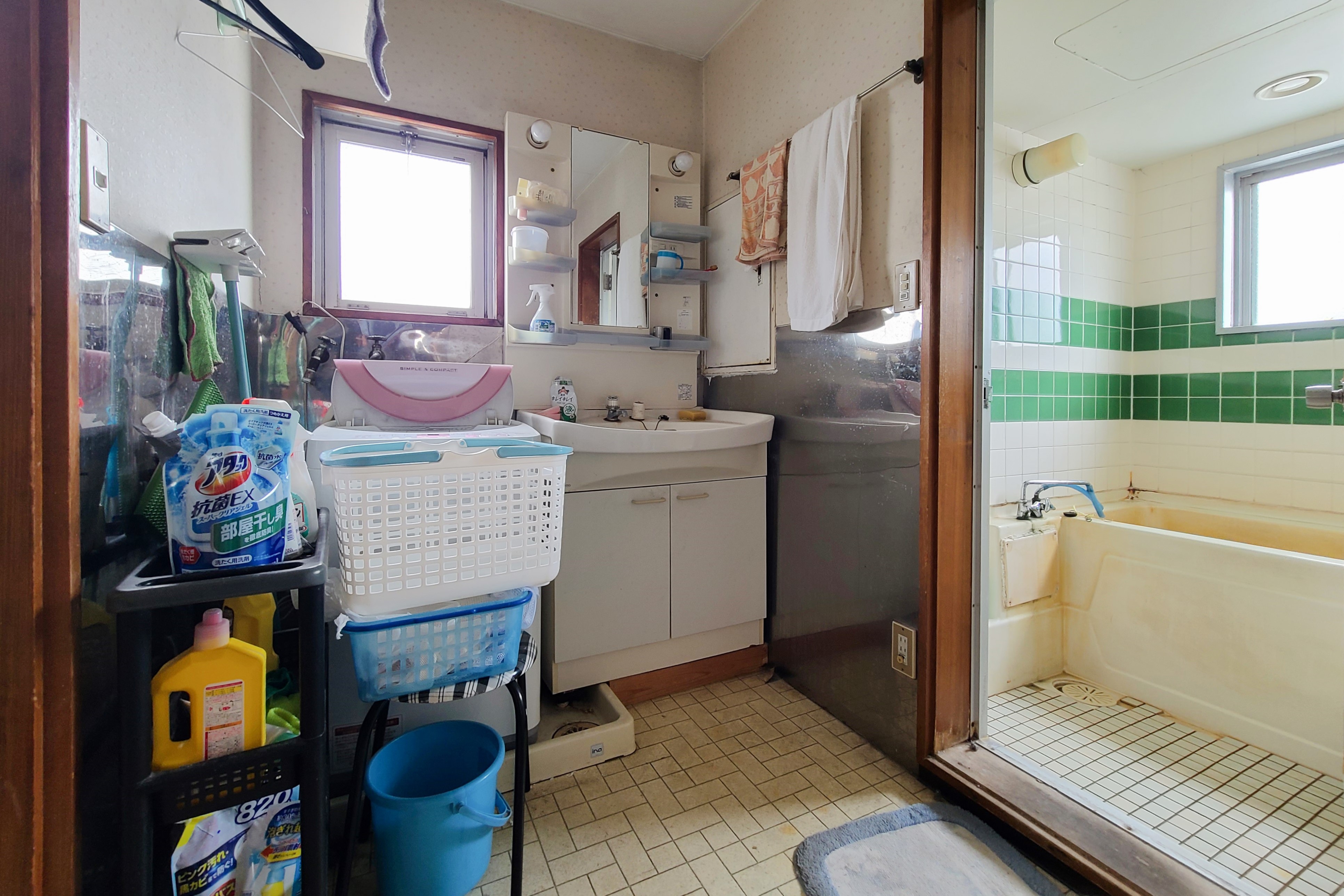 1980s steel-frame house, 4-min walk to station, Nagano