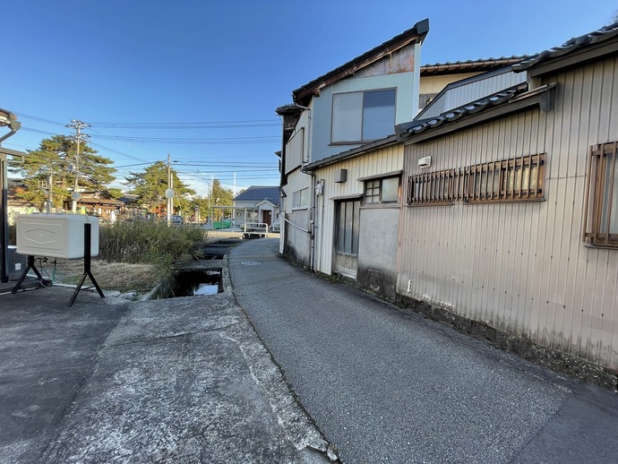 1950s wood house, 3-min walk to station, Toyama
