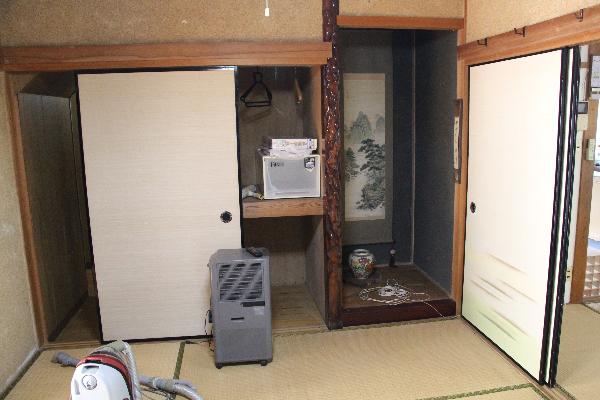 1970s wood house in Hyogo