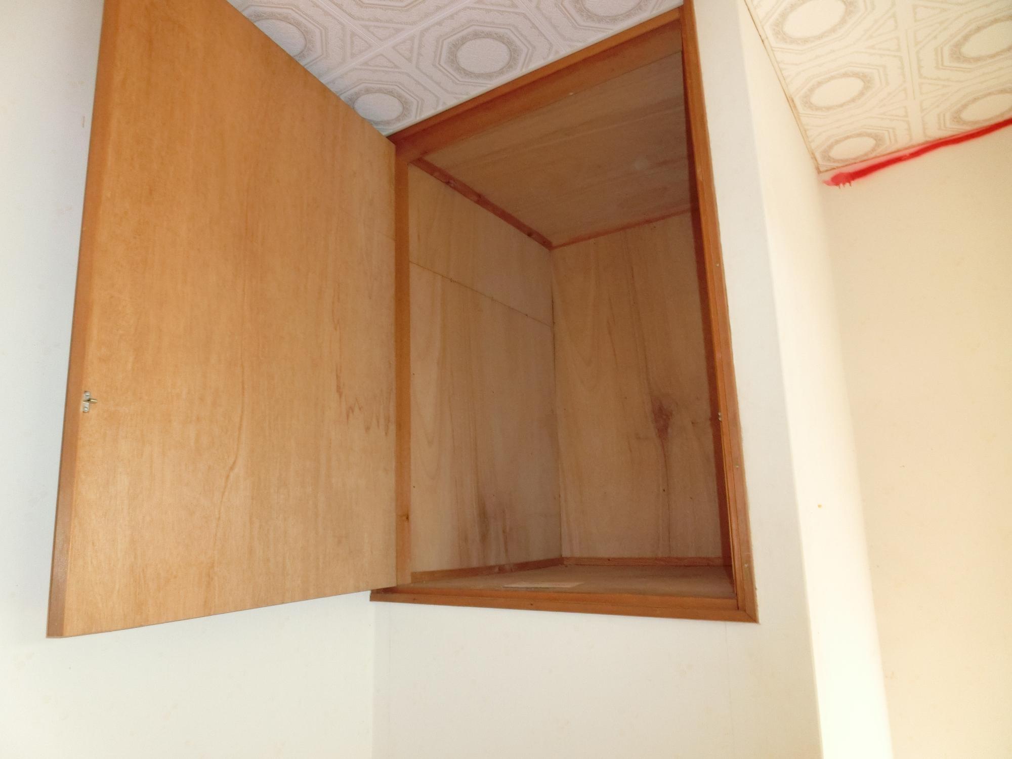 1970s wood house on a large plot in Fukuoka