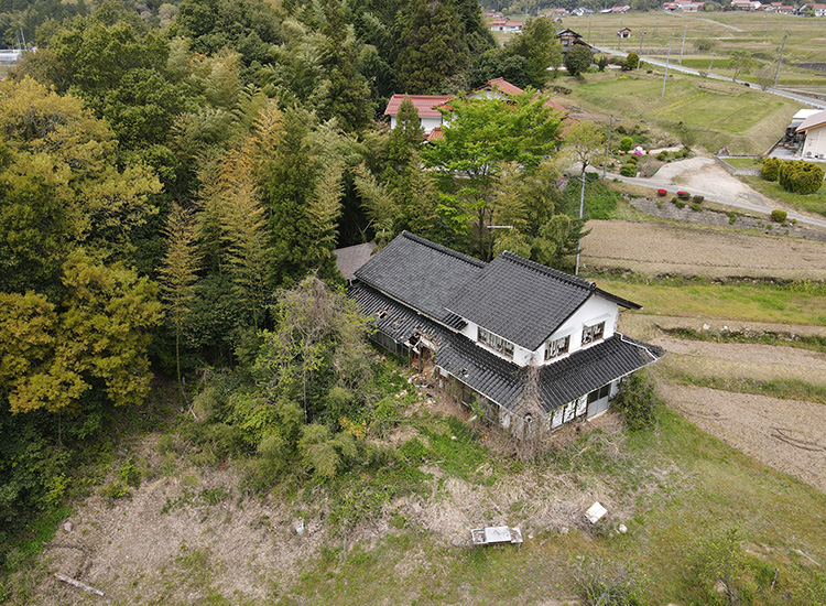 Wood house in Shimane