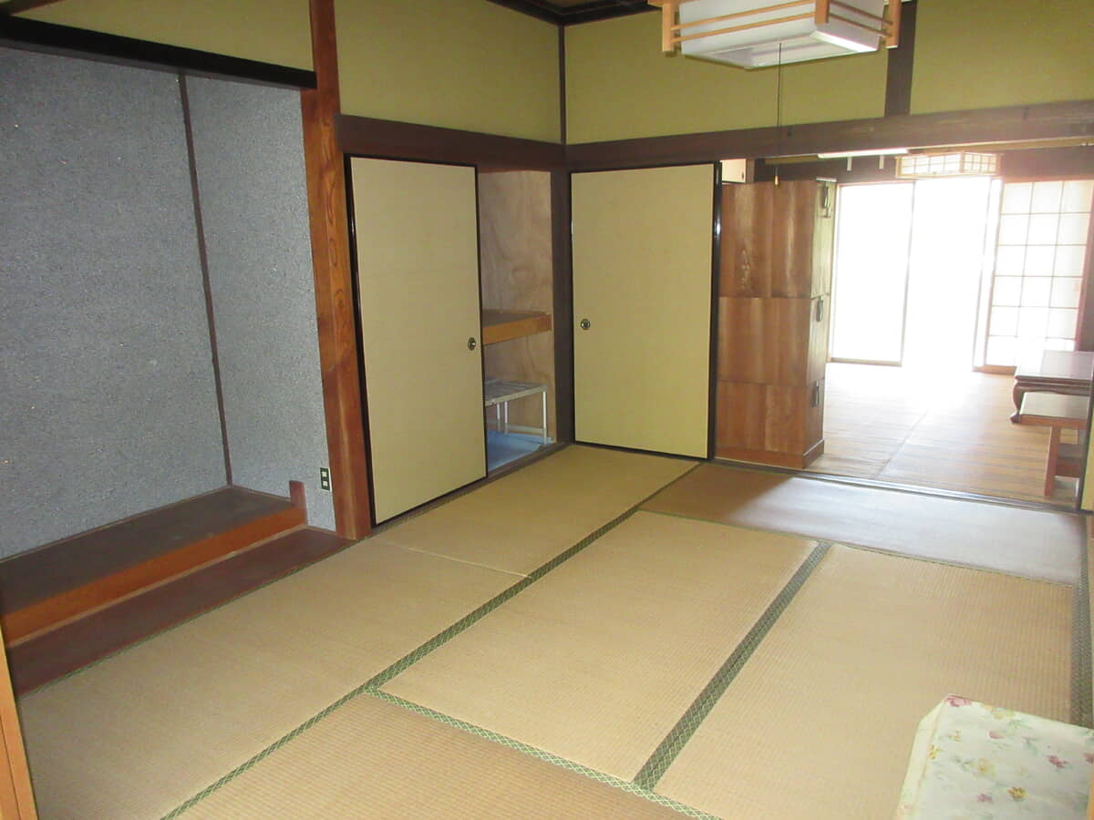 1970s wood house in Hiroshima