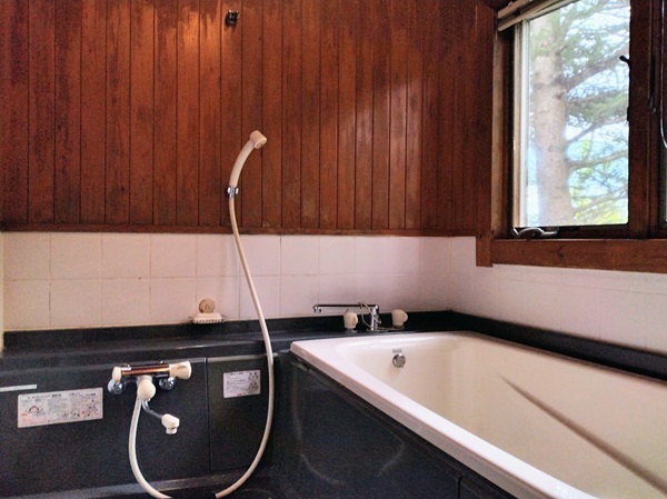 1990s house on a large plot in Yamanashi