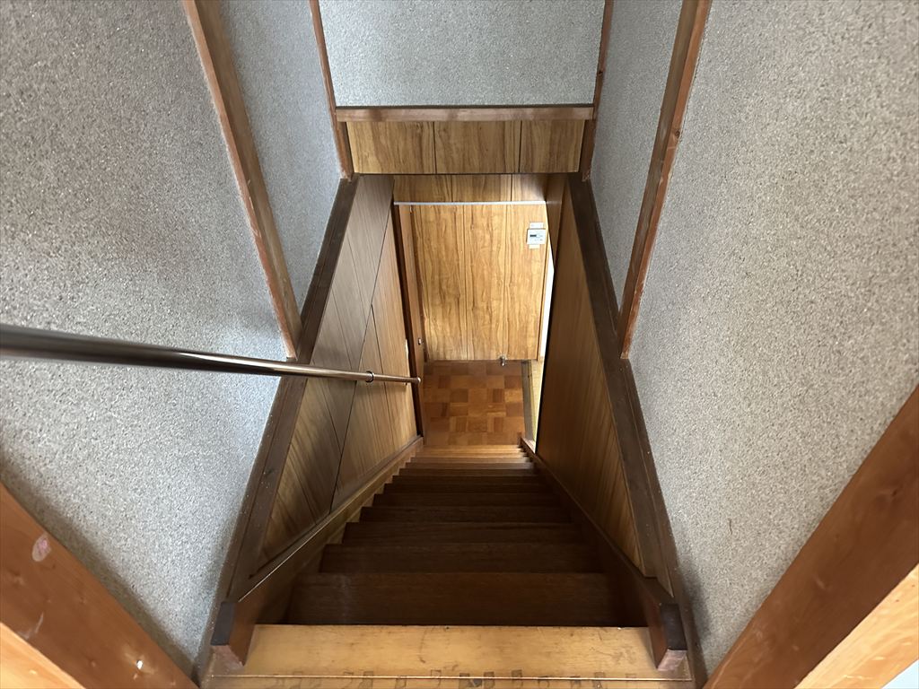 1980s wood house, 8-min walk to station, Gifu