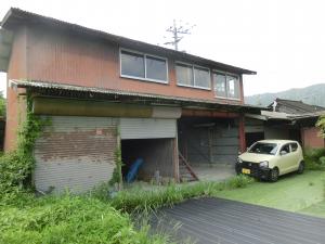 1980s wood house, 8-min walk to station, Kawanishi, Yusui