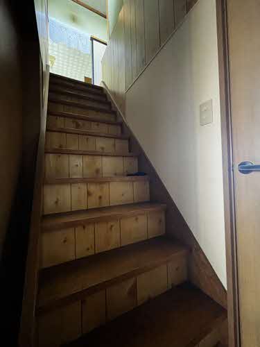 1950s wood house on a large plot in Iwate
