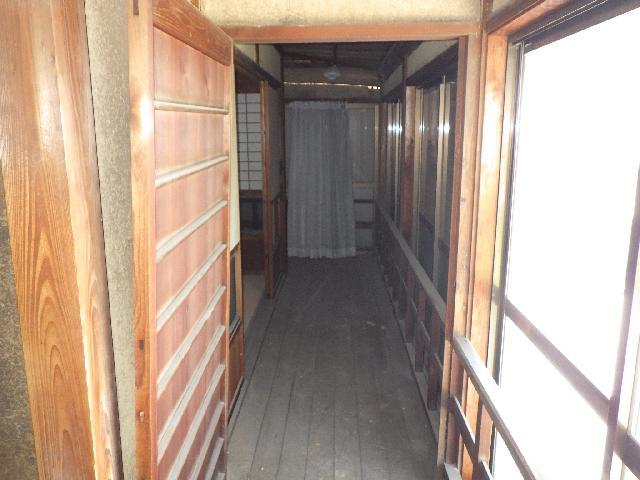 1940s wood house, 10-min walk to station, Nagasaki