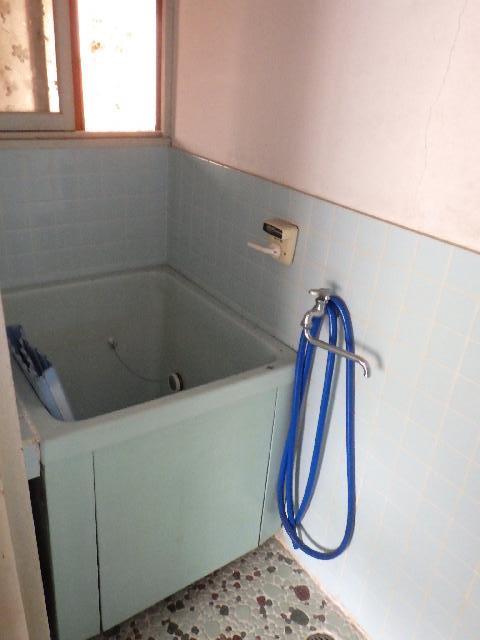 1970s wood house, 12-min walk to station, Nagasaki