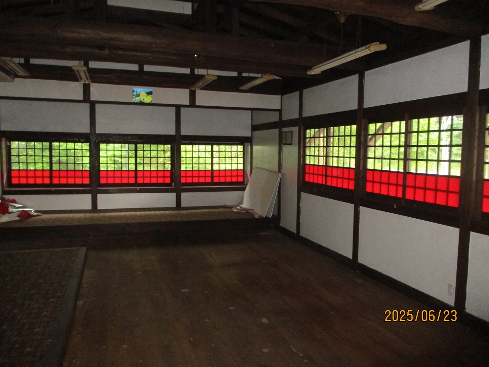 Wood house, 14-min walk to station, Gunma