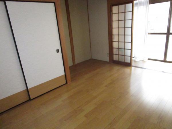 1980s wood house in Oita