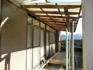 1970s wood house, 12-min walk to station, Kawanishi, Yusui