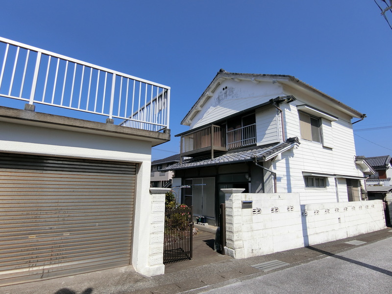 Property No. 206