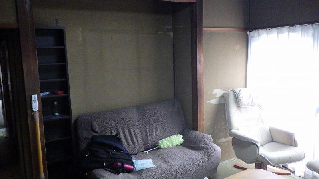 1980s wood house, 7-min walk to station, Nagasaki