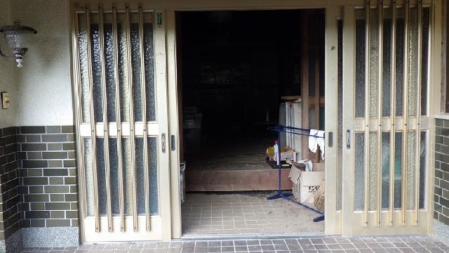 Wood house on a large plot in Nagasaki