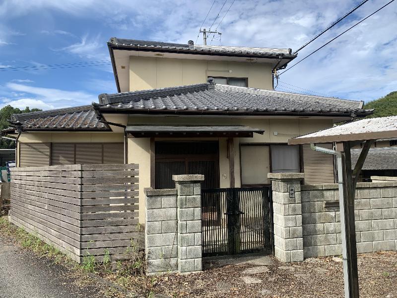 1990s wood house in Kagawa