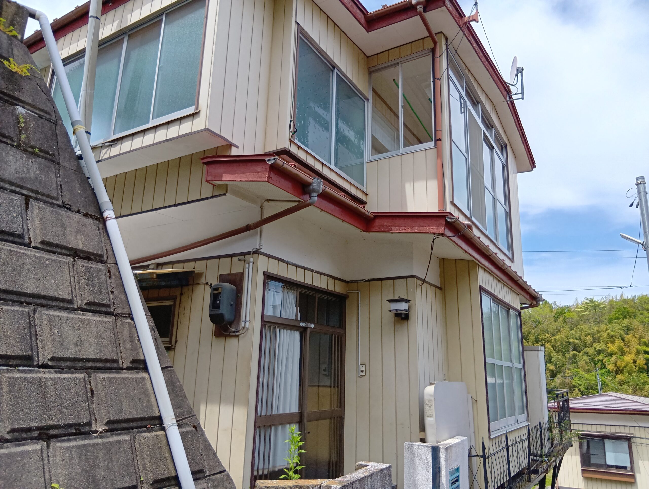 [Price Changed] Retro, distinctive architecture, compact property near the city center