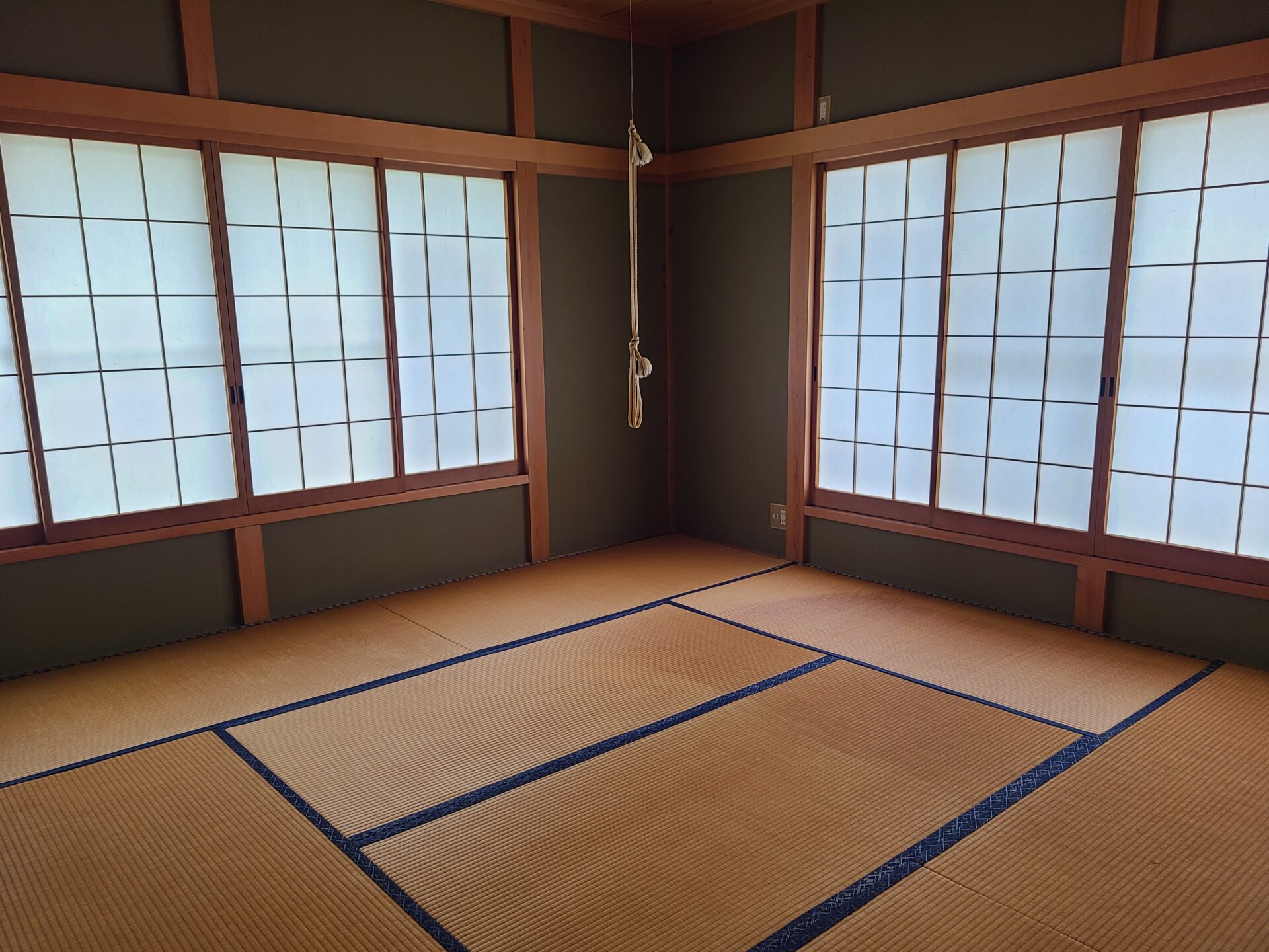 1990s wood house, 16-min walk to station, Shizuoka