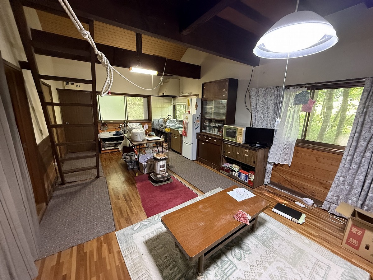 1980s wood house in Yamanashi