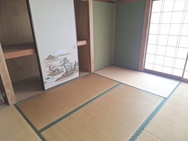 1980s wood house, 6-min walk to station, Yamaguchi