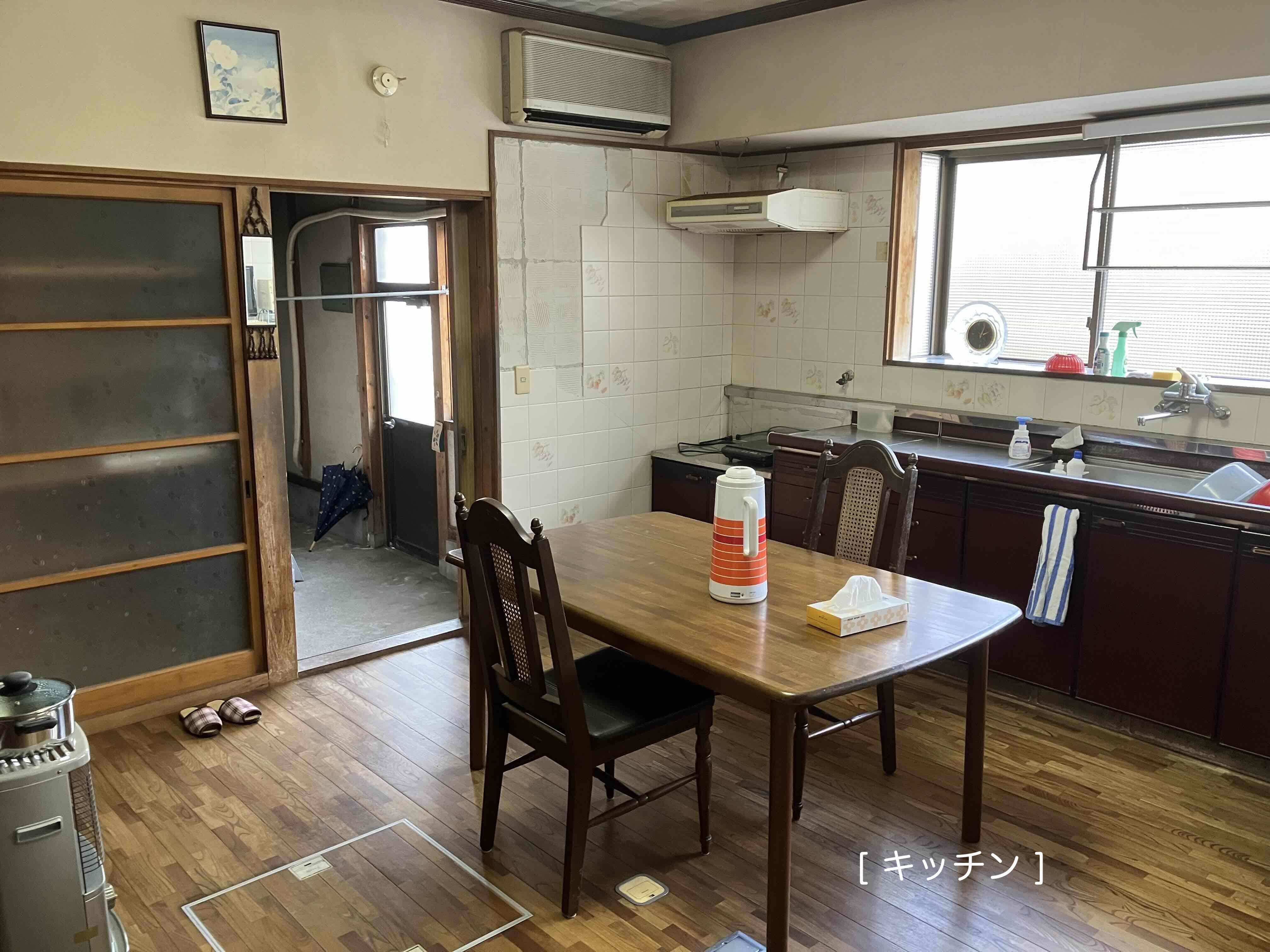 1970s wood house in Shimane