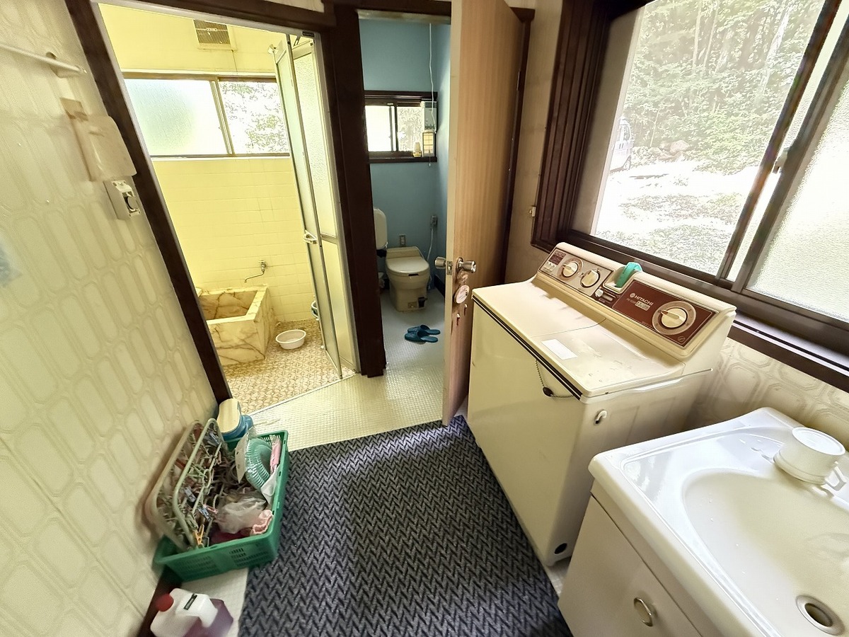 1980s wood house in Yamanashi