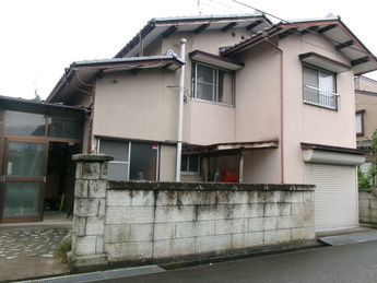 1970s wood house, 13-min walk to station, Niigata