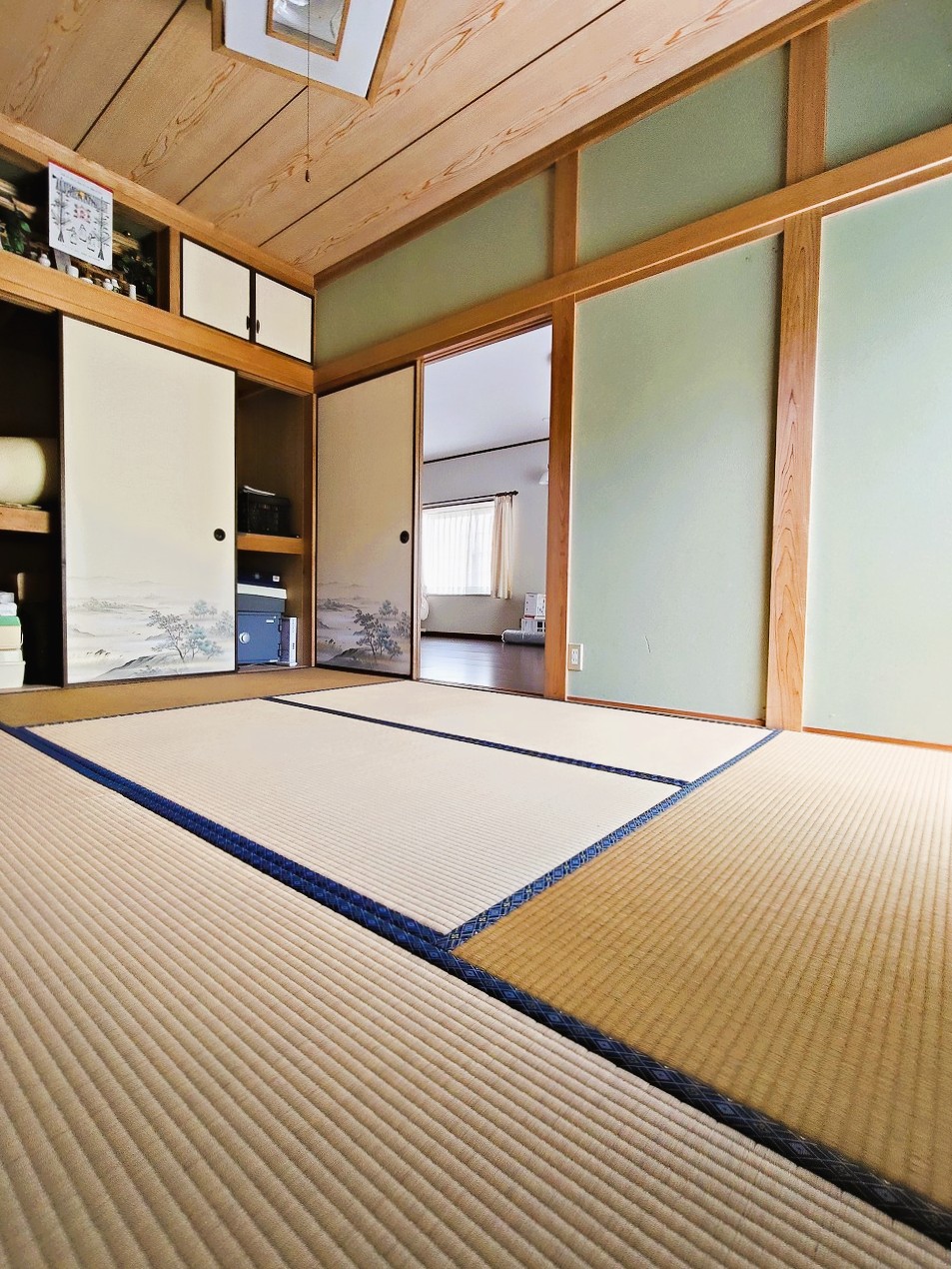 1990s wood house in Ehime