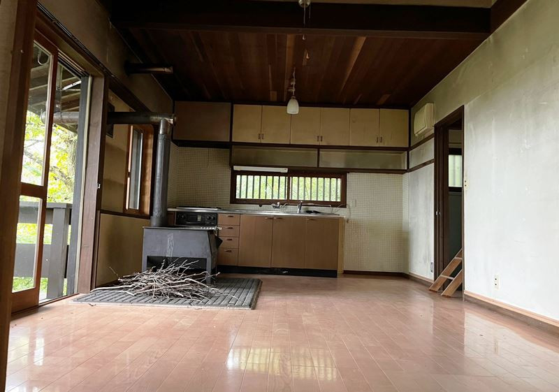 1970s wood house in Nagano