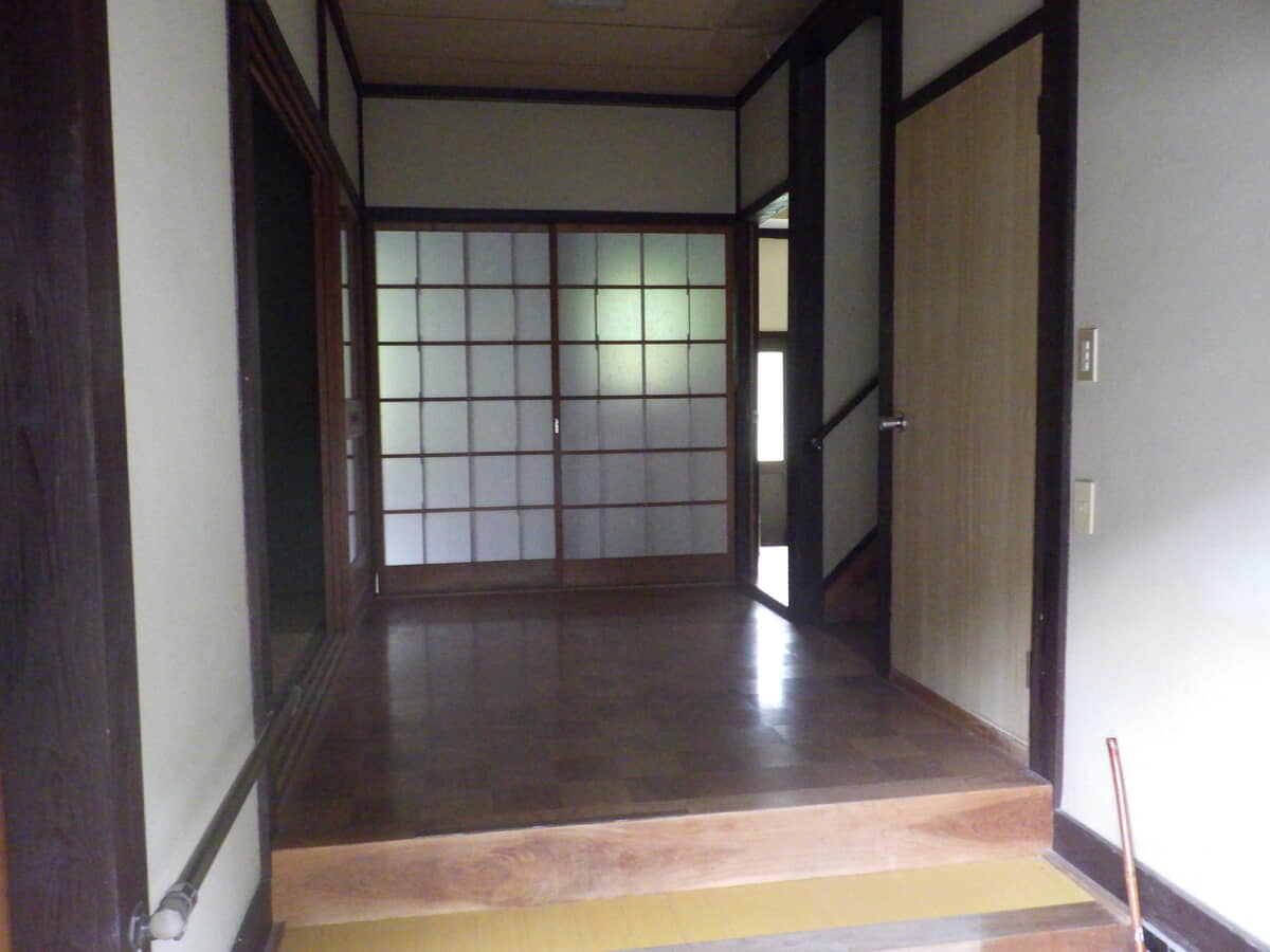 1980s wood house in Hiroshima